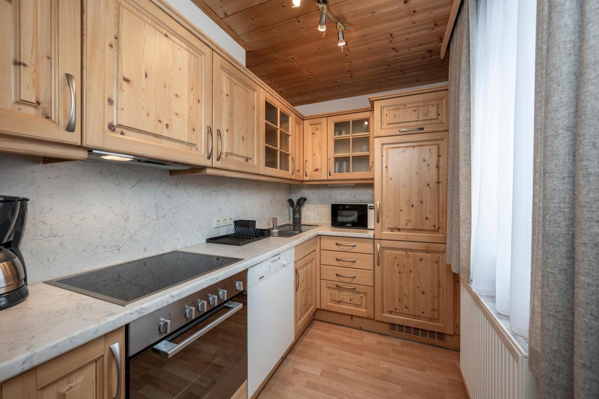 Austria Appart - Natural Lifestyle Appartements Auf Der Piste Obertauern Exteriör bild