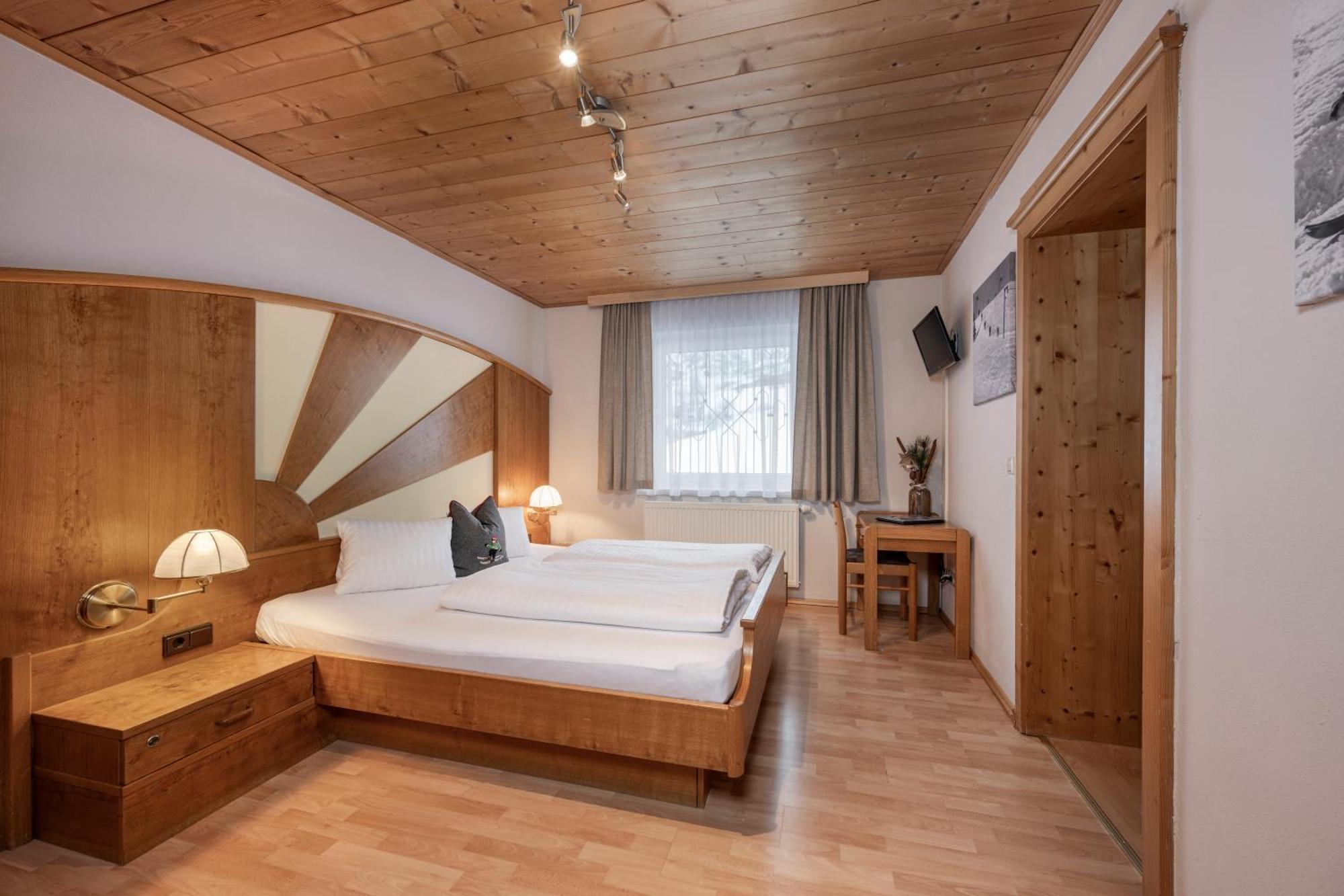 Austria Appart - Natural Lifestyle Appartements Auf Der Piste Obertauern Exteriör bild